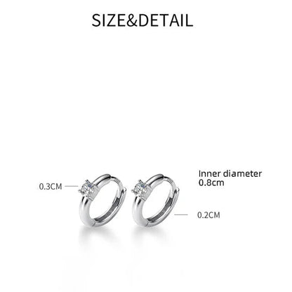 „Größentabelle für 925er Silber Creolen: 0,8 cm Innendurchmesser und 0,1 cm Breite mit Stein-Detail.“