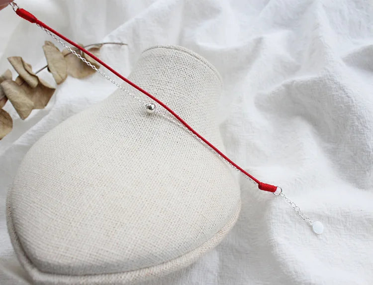 Armband Alma Lifestyle-Aufnahme - perfekt für junge Frauen und den täglichen Gebrauch
