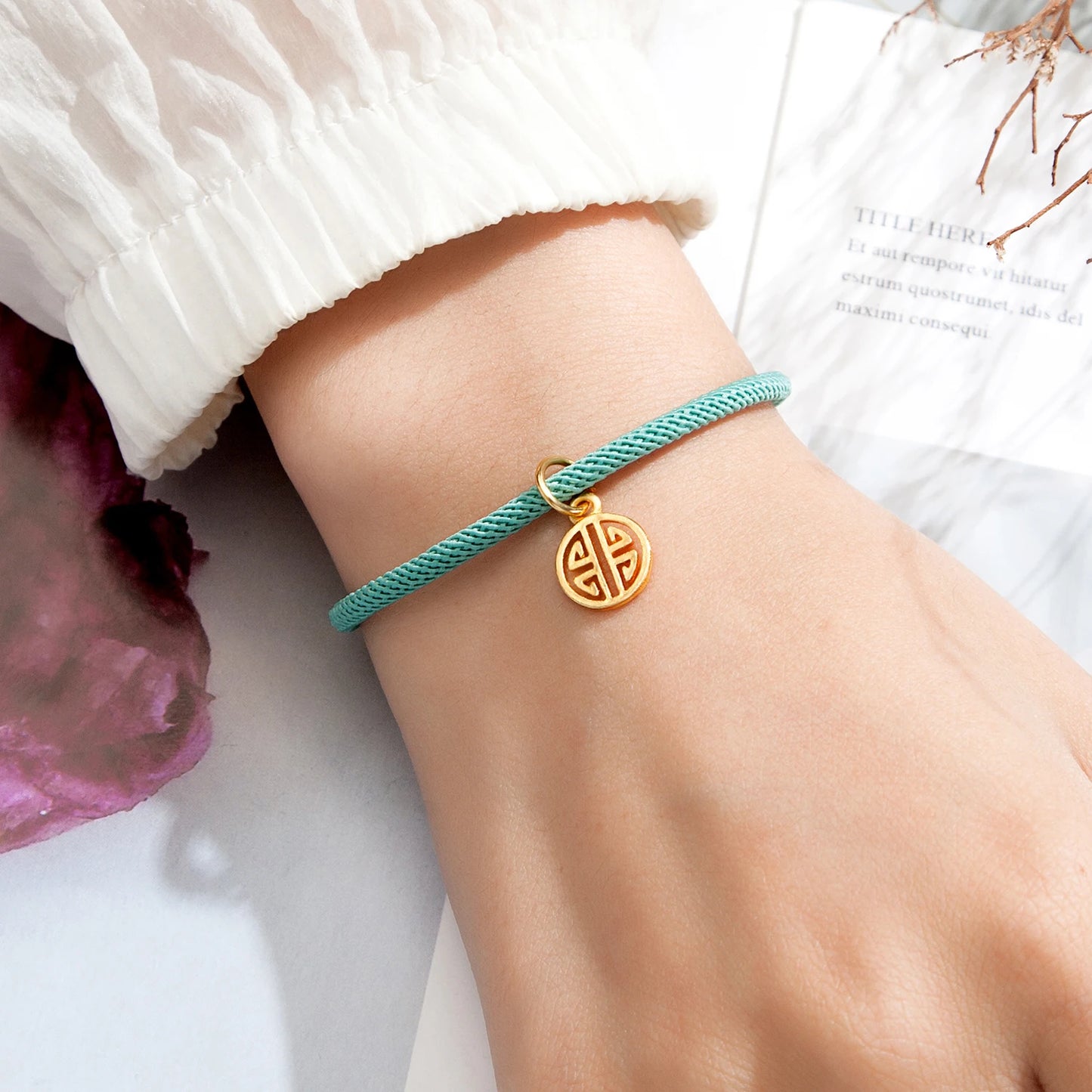 Armband Milani aus hochwertigem Kupfer - ethnisch inspiriertes Design mit rundem Charm