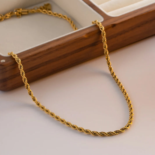 Halskette - Lizzy (18K Gold)