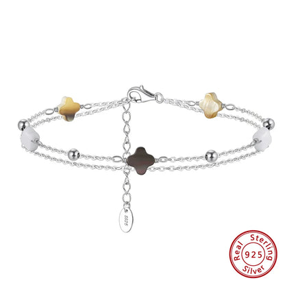 Technische Zeichnung eines 14K Gold vergoldeten doppelten Armbands mit Kleeblättern und Perlen (Länge 16.5cm, Kleeblatt 5mm).