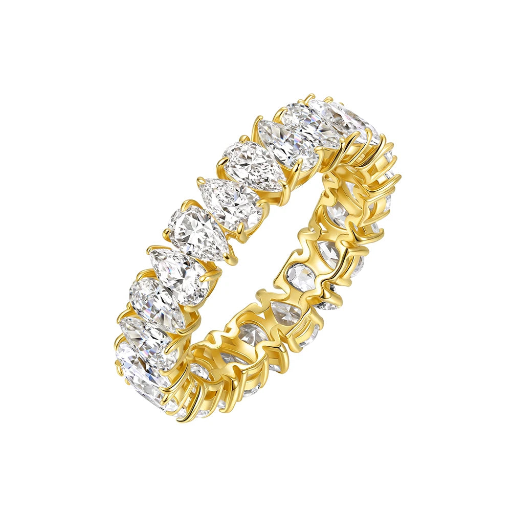 Freigestellter Damenring aus 925 Sterling Silber mit 14K Gelbgold-Vergoldung und durchgehendem Besatz aus Tropfen-Zirkoniasteinen