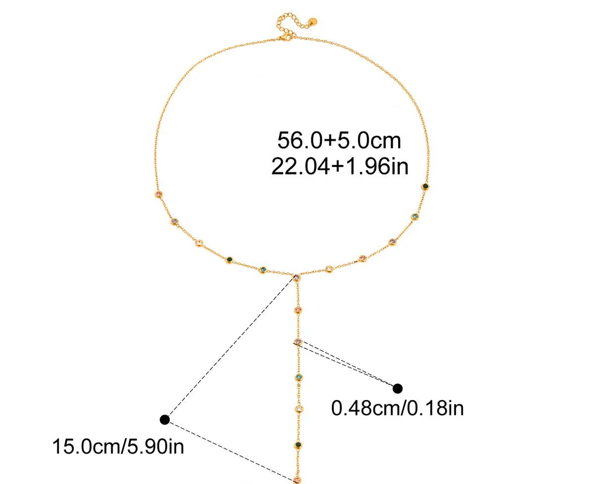 Maßskizze einer feinen goldenen Y-Kette: Halsumfang 56 plus 5 cm Verlängerung, herabhängendes Element 15 cm lang, Kristall-Durchmesser 0,48 cm.