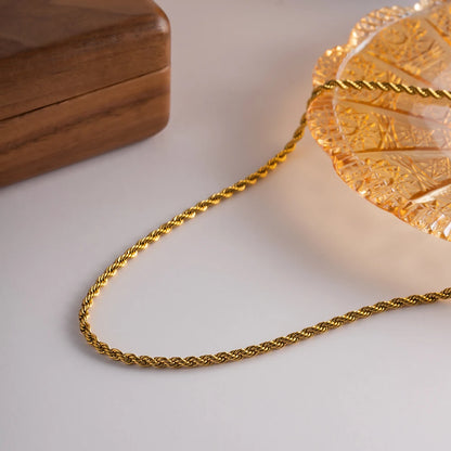 Halskette - Lizzy (18K Gold)