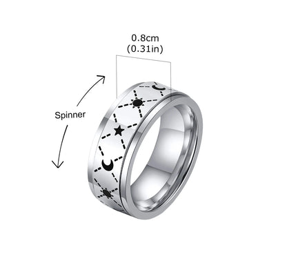 Produktdetail-Grafik des silberfarbenen Edelstahl-Spinner-Rings mit Sternen-Muster. Maße: 8mm Breite (0.32 Zoll).